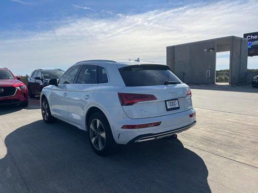 2023 Audi Q5 Prestige 40 TFSI quattro S tronic