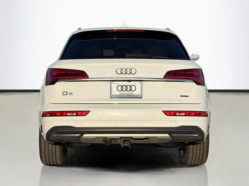 2023 Audi Q5 Prestige 40 TFSI quattro S tronic