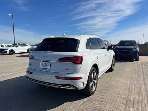 2023 Audi Q5 Prestige 40 TFSI quattro S tronic