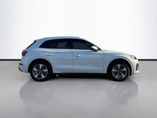 2023 Audi Q5 Prestige 40 TFSI quattro S tronic