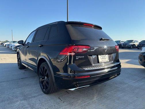 2020 Volkswagen Tiguan 2.0T SE R-Line Black