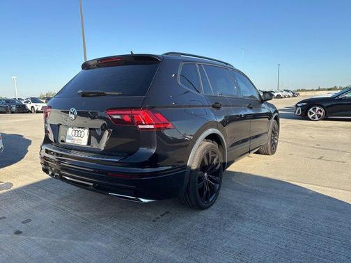 2020 Volkswagen Tiguan 2.0T SE R-Line Black
