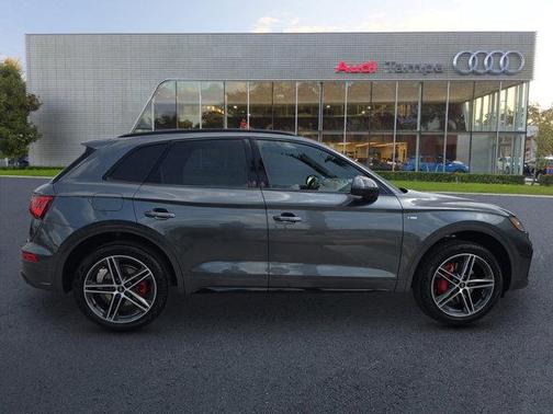 2025 Audi Q5 55 S line Premium Plus