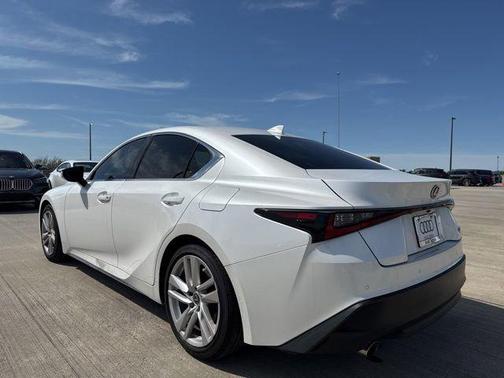 2023 Lexus IS 300 Base