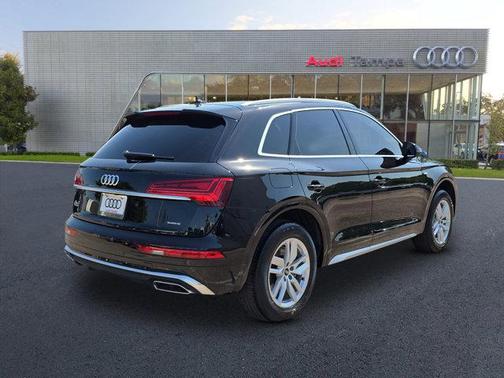 2022 Audi Q5 45 S line Premium