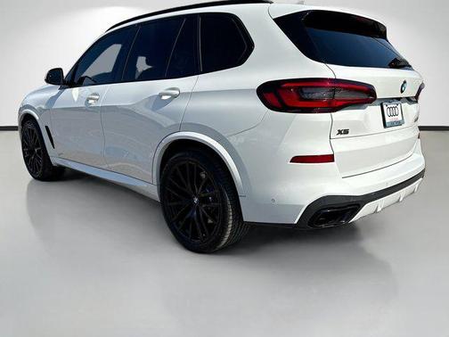 2020 BMW X5 M50i