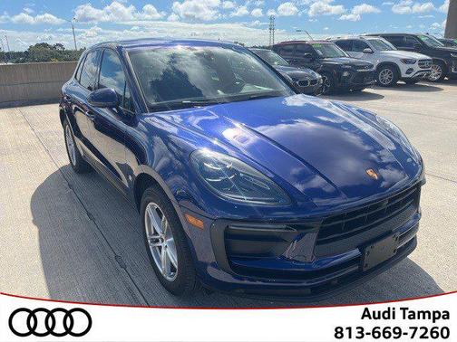 2022 Porsche Macan Base