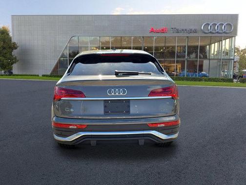 2025 Audi Q5 45 S line Premium Plus