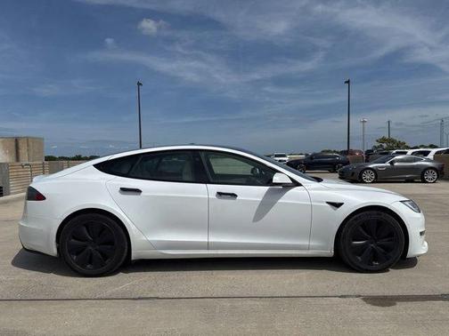 2021 Tesla Model S Long Range