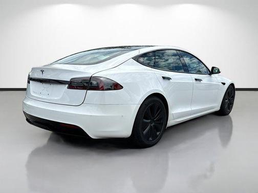 2021 Tesla Model S Long Range