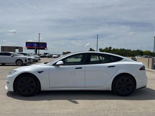 2021 Tesla Model S Long Range
