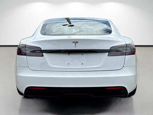 2021 Tesla Model S Long Range
