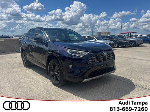 2021 Toyota RAV4 Hybrid SE
