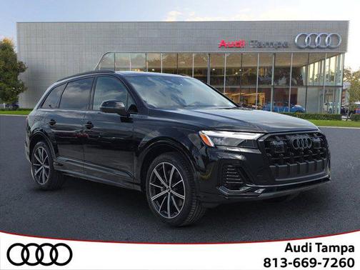 2025 Audi Q7 45 Premium Plus
