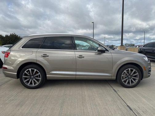 2017 Audi Q7 3.0T Prestige