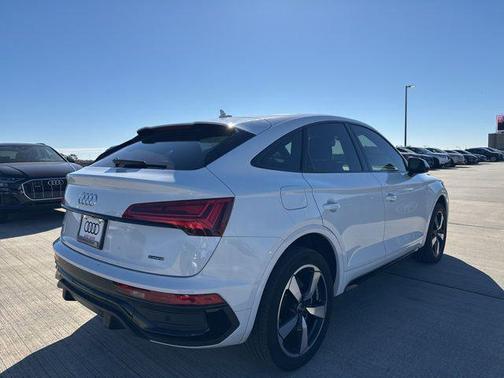 2023 Audi Q5 45 S line Premium Plus