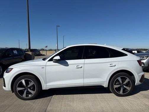 2023 Audi Q5 45 S line Premium Plus