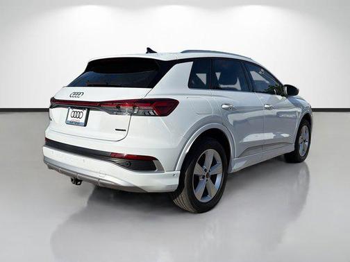 Glacier White Metallic 2023 Audi Q4 e-tron Premium Plus 50 quattro