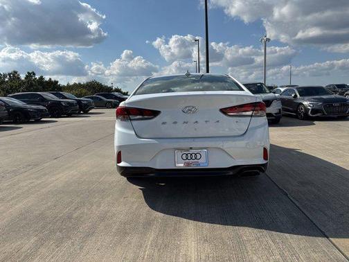 2018 Hyundai SONATA SEL