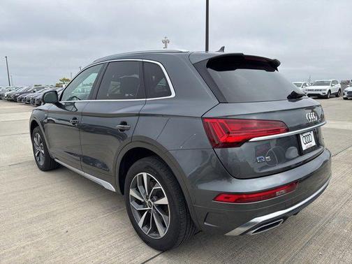 2023 Audi Q5 45 S line Premium Plus