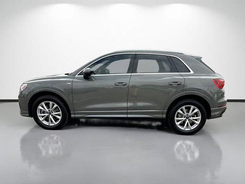 2024 Audi Q3 Premium 45 TFSI S line quattro Tiptronic