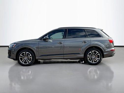2026 Audi Q7 45 Premium