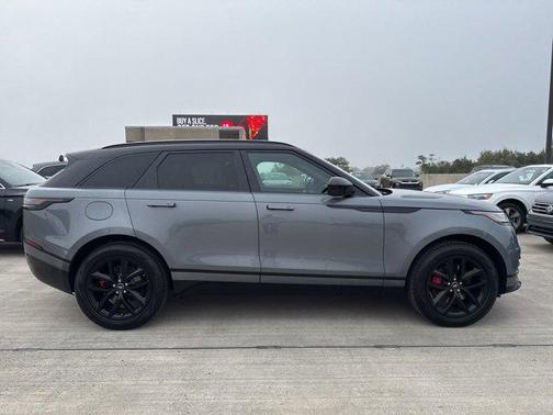 2025 Land Rover Range Rover Velar P250 SE R-Dynamic