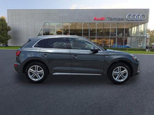 2025 Audi Q5 55 S line Premium Plus