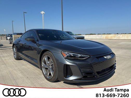 2023 Audi e-tron GT Premium Plus quattro