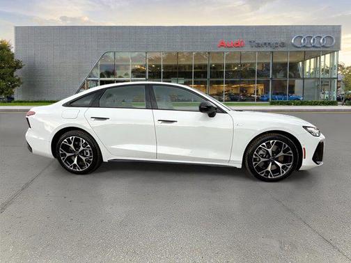 GLACIER WHT MET 2026 Audi A6 Premium Plus quattro S tronic