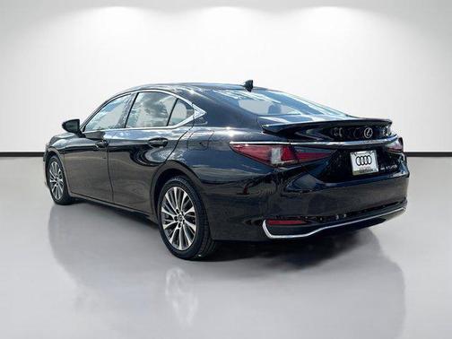 Obsidian 2021 Lexus ES 250 Base