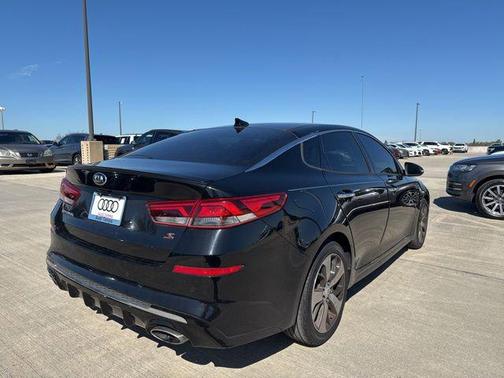 2020 Kia Optima S