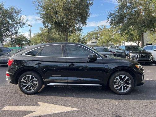 2022 Audi Q5 45 S line Premium Plus