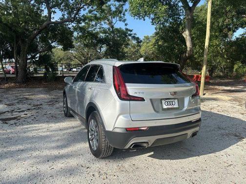 2020 Cadillac XT4 Premium Luxury