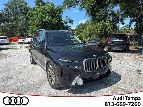 2023 BMW X7 xDrive40i