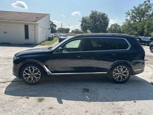 2023 BMW X7 xDrive40i