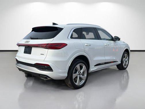 2025 Audi Q5 Premium Plus TFSI quattro S tronic