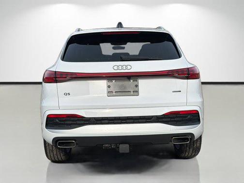 2025 Audi Q5 Premium Plus TFSI quattro S tronic