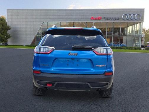 2020 Jeep Cherokee Trailhawk