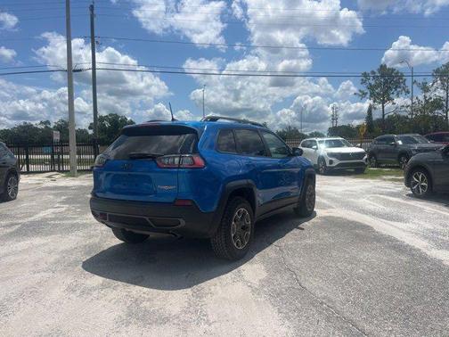 2020 Jeep Cherokee Trailhawk