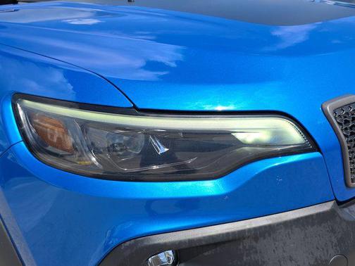 2020 Jeep Cherokee Trailhawk