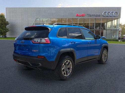 2020 Jeep Cherokee Trailhawk