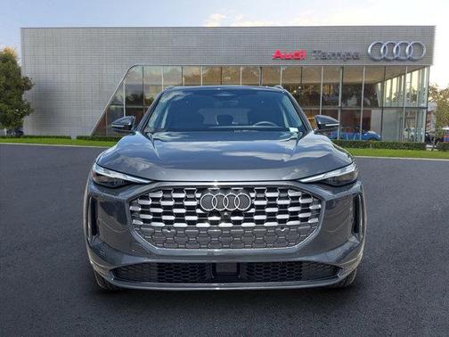2025 Audi Q5 Premium