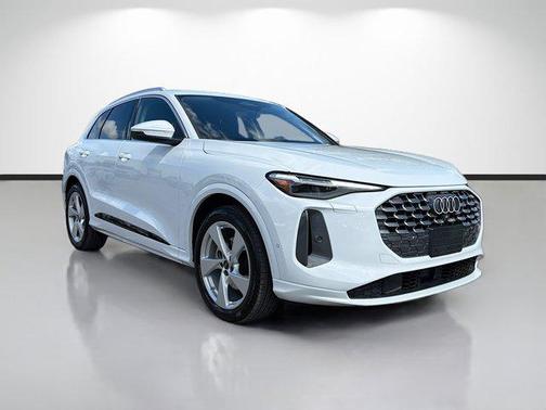 2025 Audi Q5 Prestige TFSI quattro S tronic