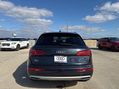 2019 Audi Q5 2.0T Premium Plus