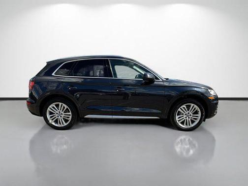 2019 Audi Q5 2.0T Premium Plus