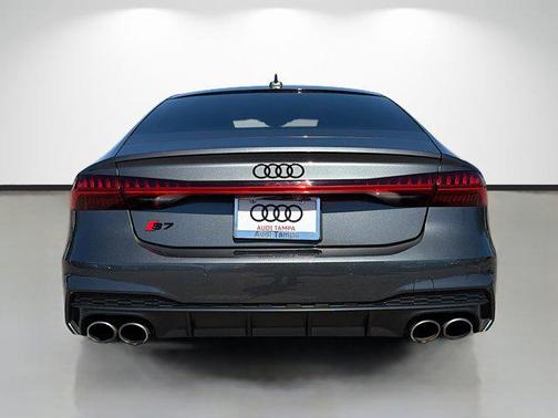2022 Audi S7 Premium Plus TFSI quattro Tiptronic