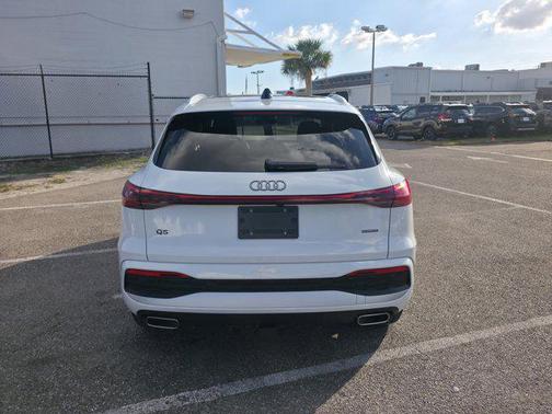 2025 Audi Q5 Premium TFSI quattro S tronic