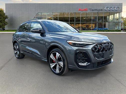 Daytona Gray Metallic 2026 Audi SQ5 3.0T Premium Plus