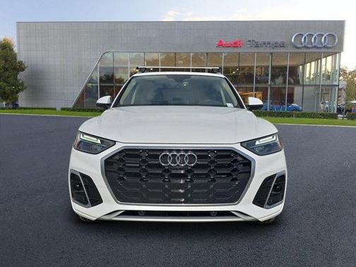 2024 Audi Q5 45 S line Premium Plus